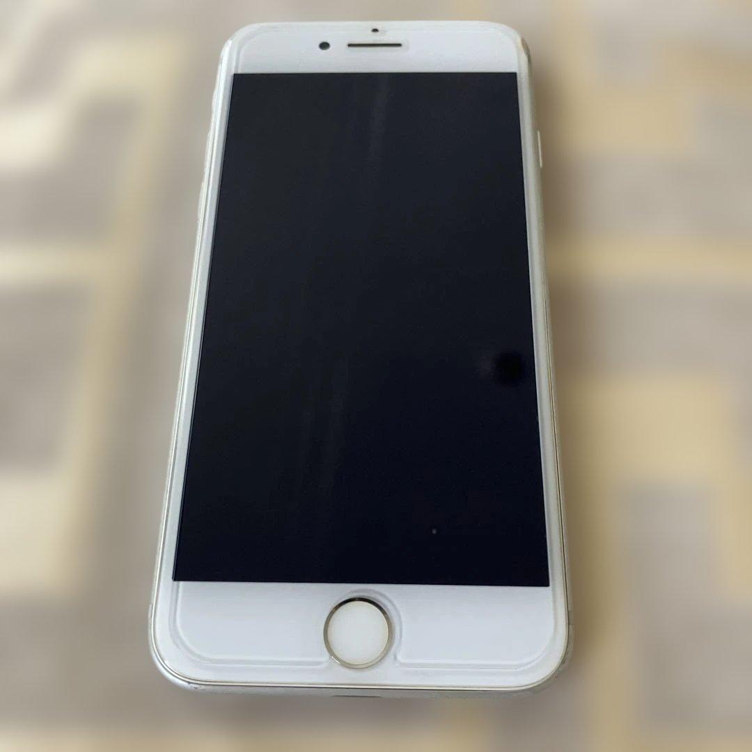 Apple iPhone 8 シルバー 本体（64GB）