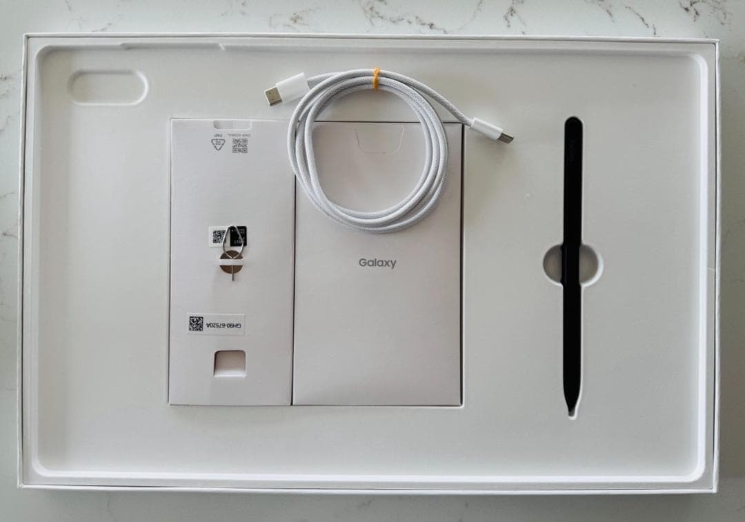 Galaxy Tab S8 Ultra 256GB グラファイト (おまけ付き)