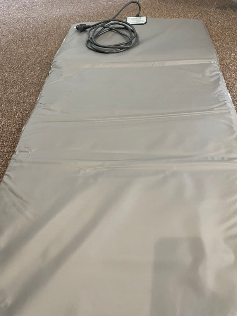 レガシスプラス用布団に敷いて使用するタイプ温熱マットです