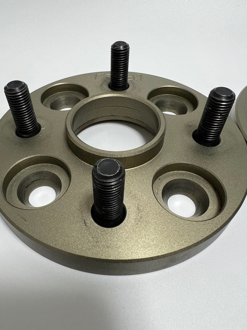 【Takushi】 ①オートエグゼ ロウダウンサス ②KPSワイトレ