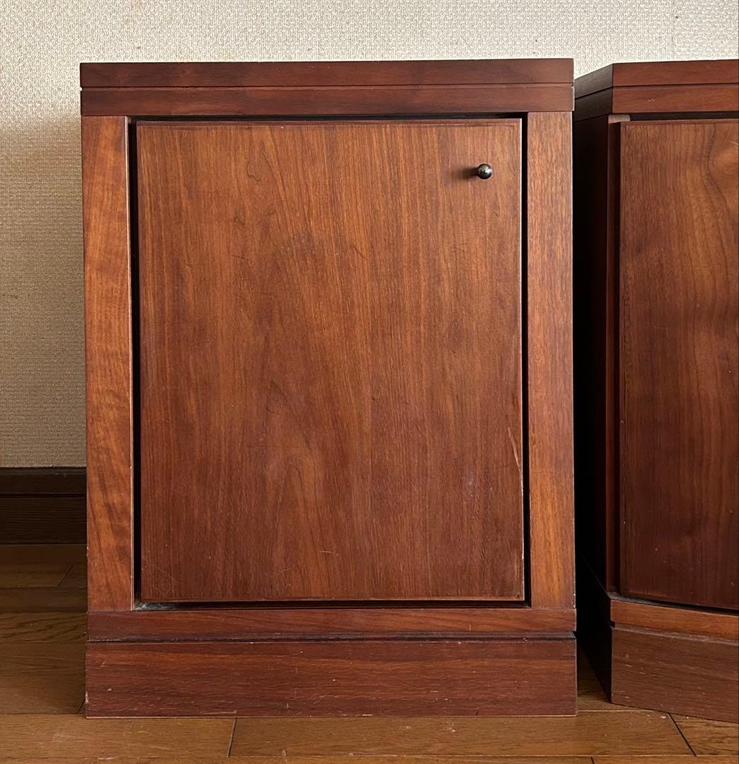 マルニ　ウォールナット　ダークブラウン キャビネット2本　中央部分は除く