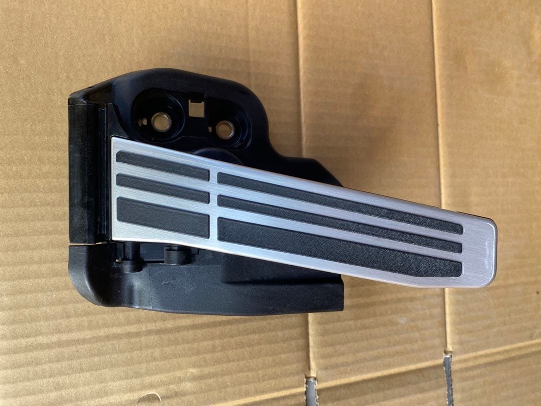 レクサス純正　アクセルペダル、ブレーキペダルパッド　セット