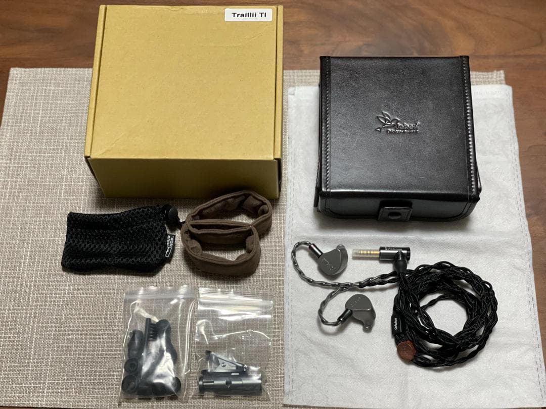 イヤホン Oriolus Traillii Ti