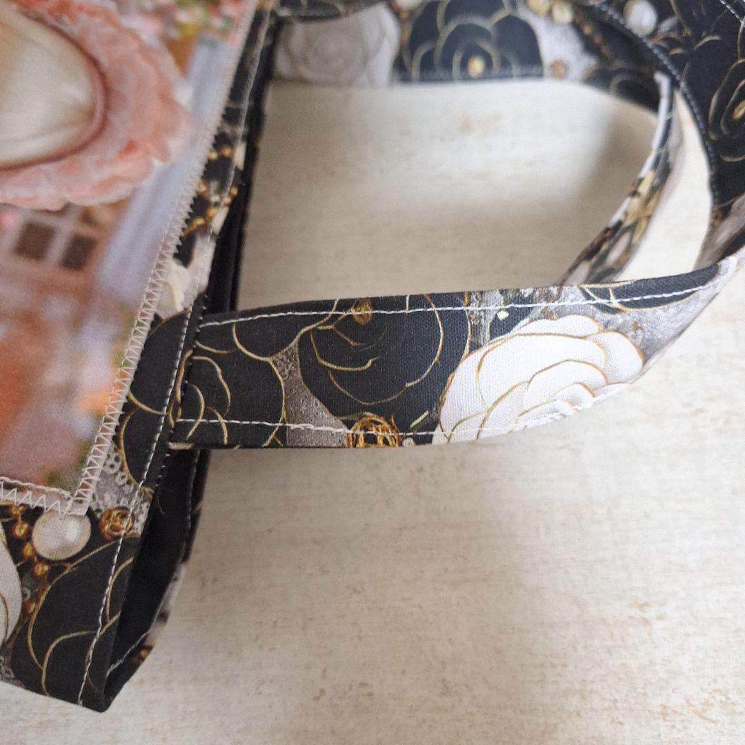 激レアポメラニアンパネル生地　ハンドメイド　ミニバック