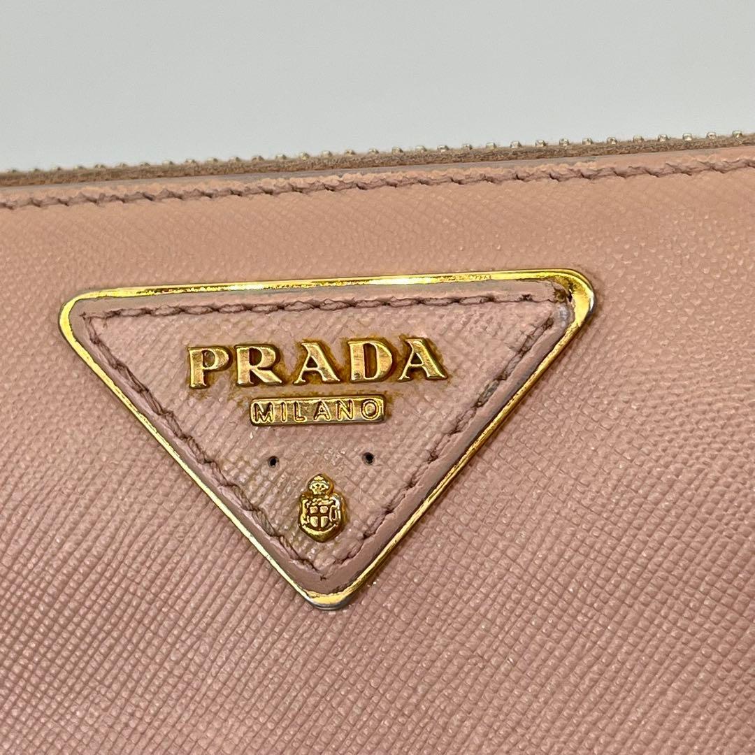 PRADA 長財布 ラウンドファスナー 三角ロゴ ゴールド金具 ピンクベージュ