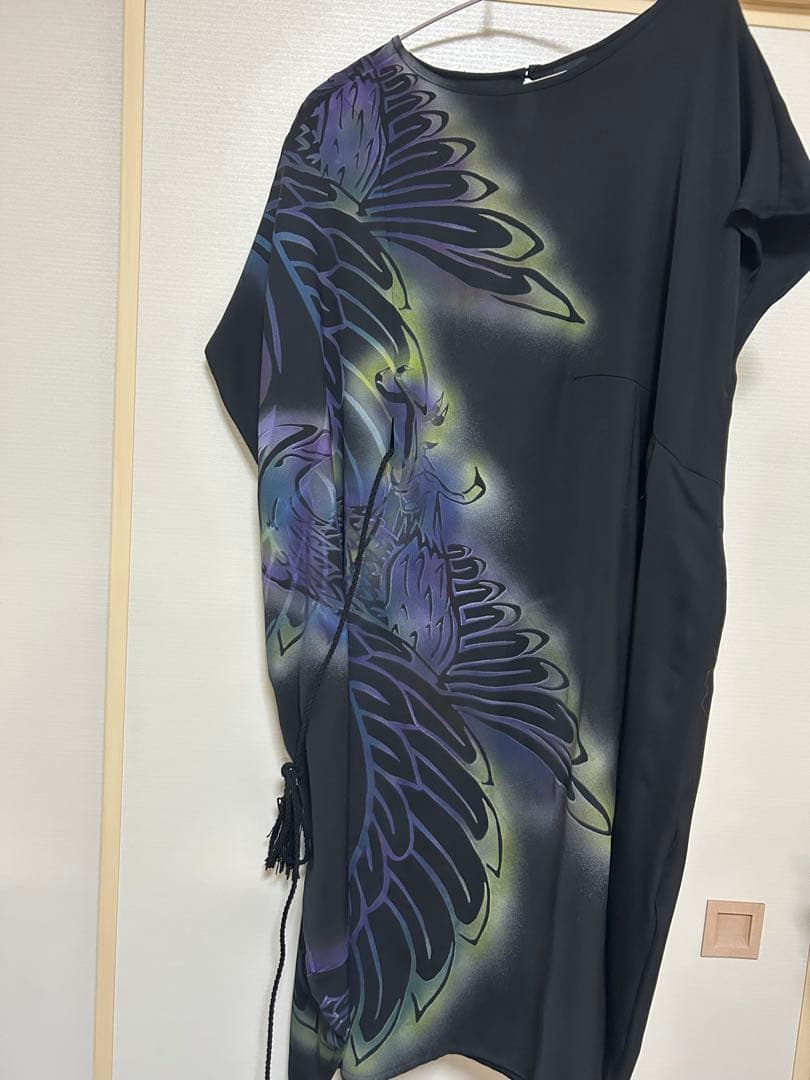 ヨーカン⭐︎カンムリワシ柄ドルマンワンピース　yokang