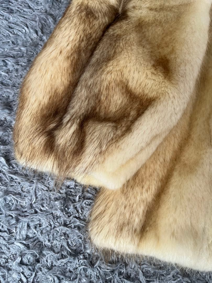 バブリー　本毛皮　ゴールドファーコート　Y2K 極上柔らか