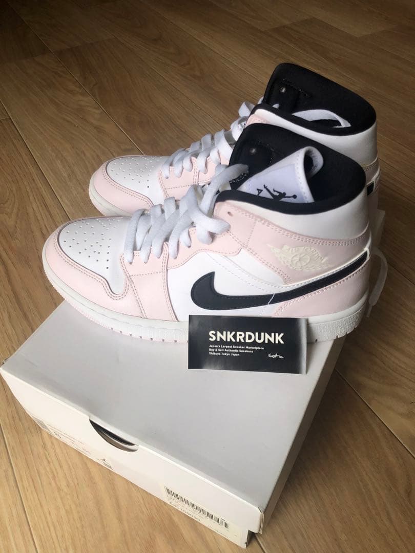 ひ*ん様 Nike Air Jordan 1 Mid ピンク-女性用