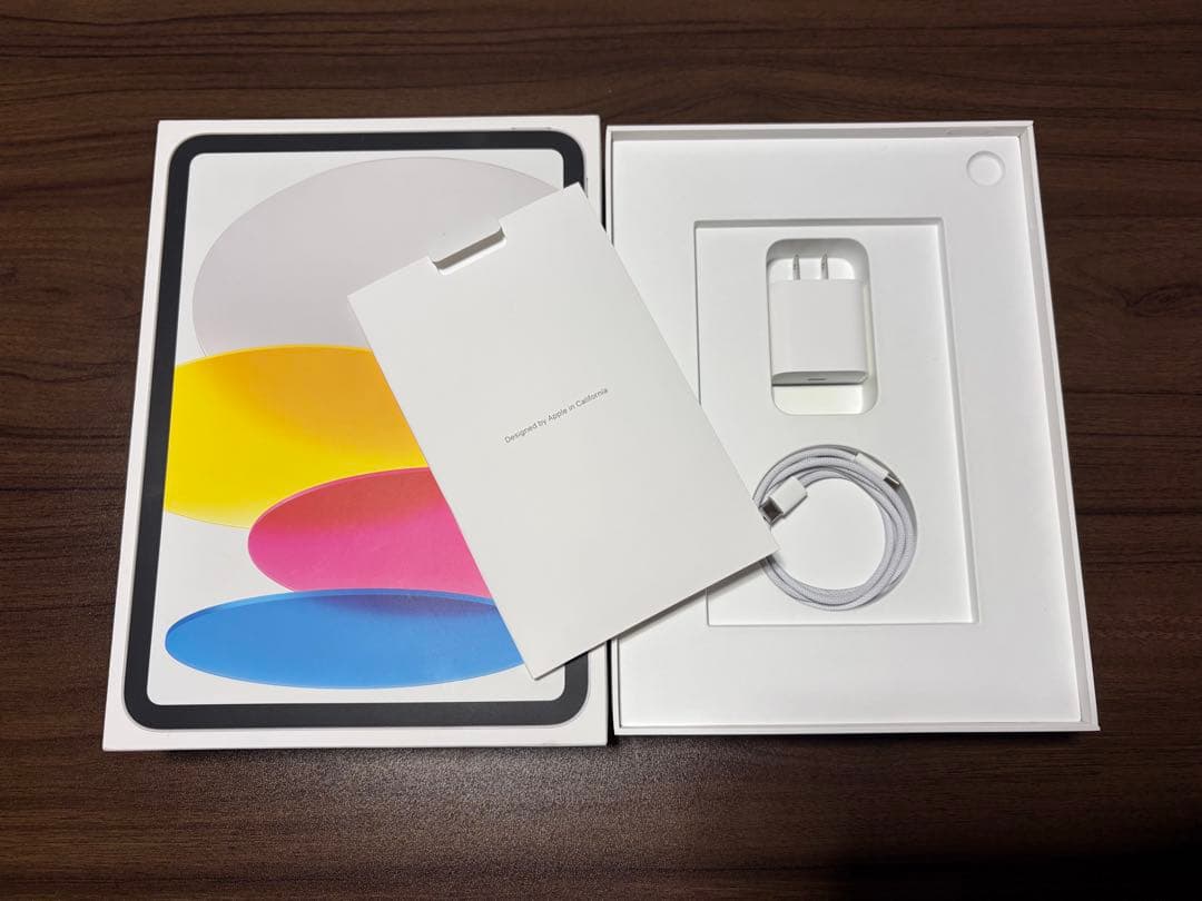 Apple iPad 第10世代　スペースグレー 本体 64GB