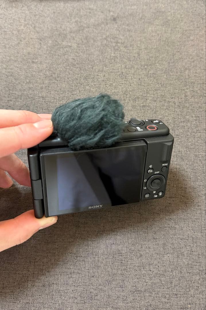 ほぼ新品未使用　SONY ZV-1Ｍ　Ⅱ シューティンググリップ、保証書付き