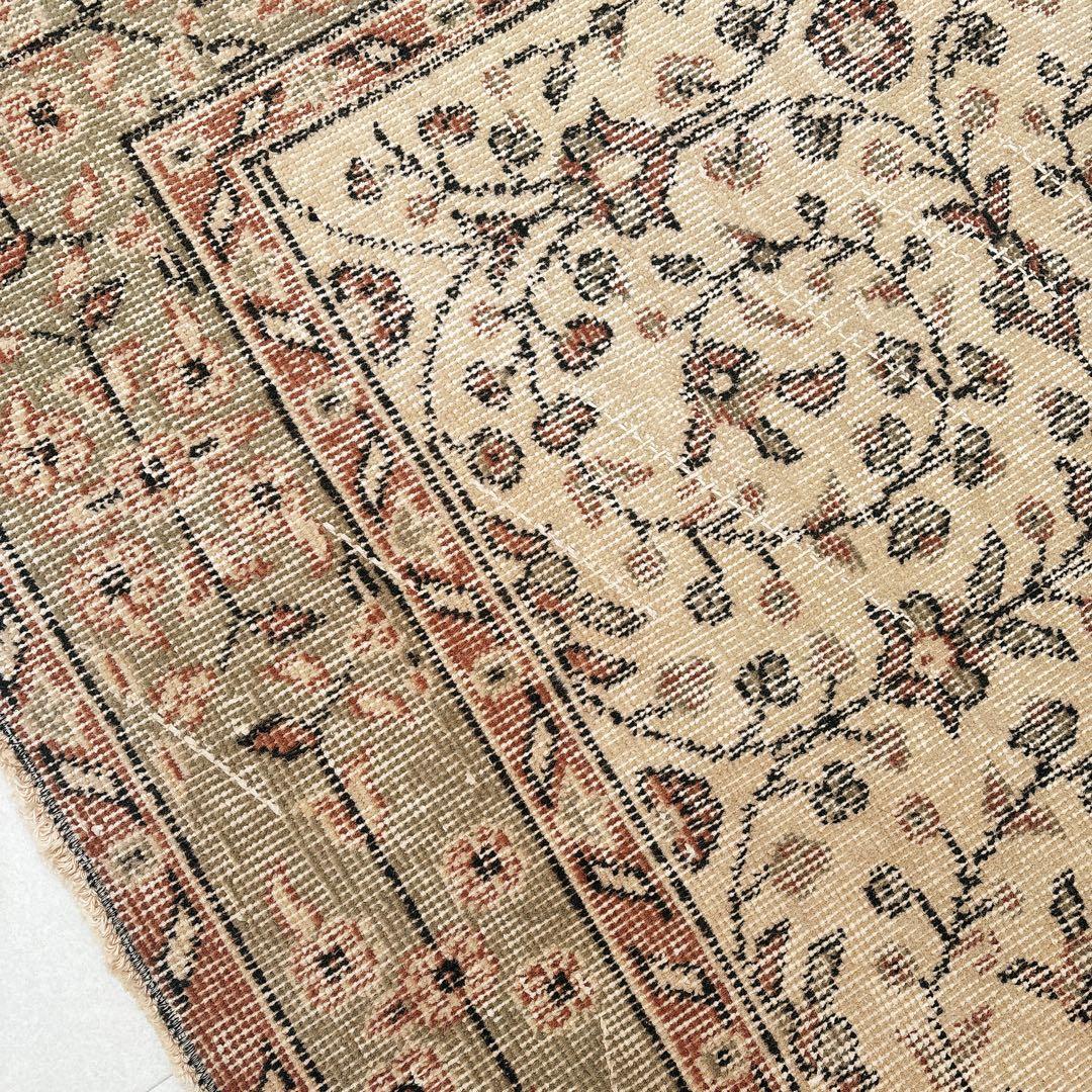 hyokoさま専用トルコ　ヴィンテージラグ　グリーン　ベージュ　フローラル