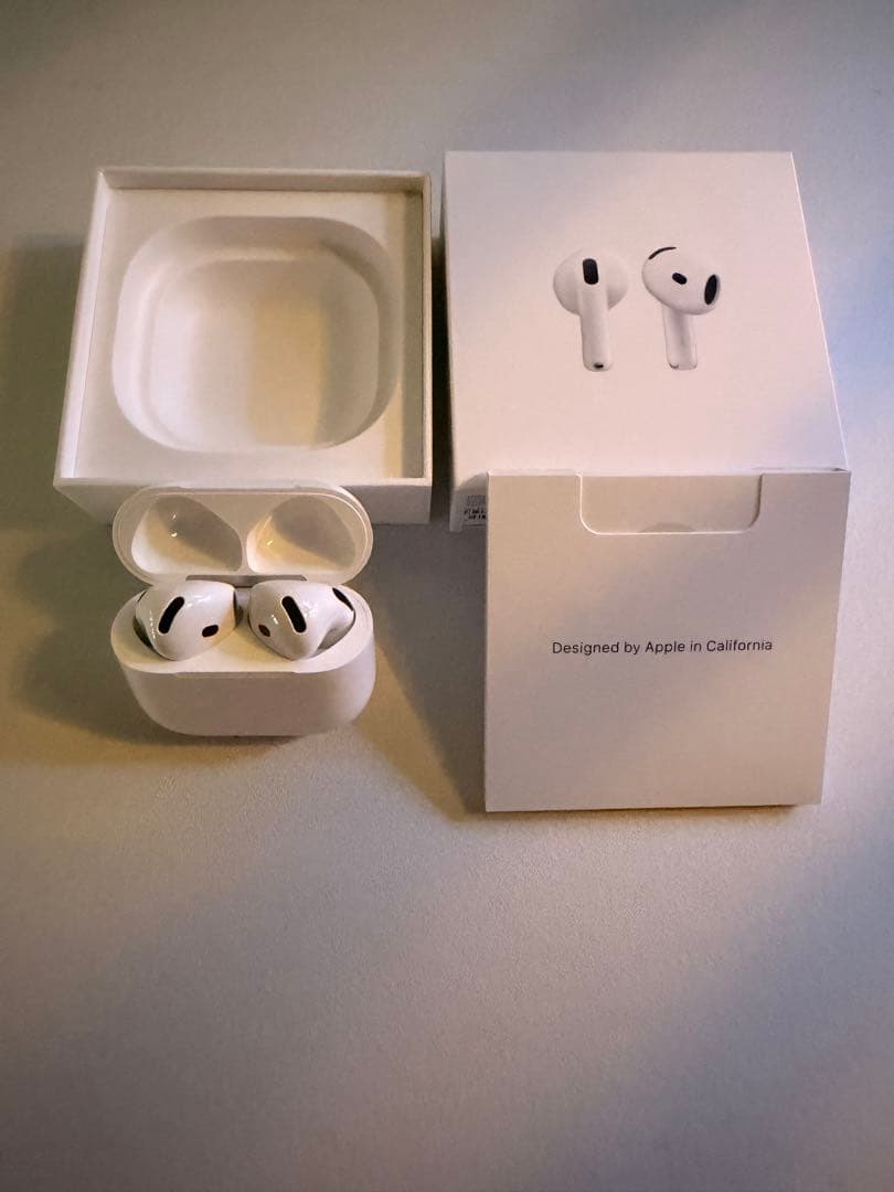 AirPods 4 本体 充電ケース付き(開封後未使用)