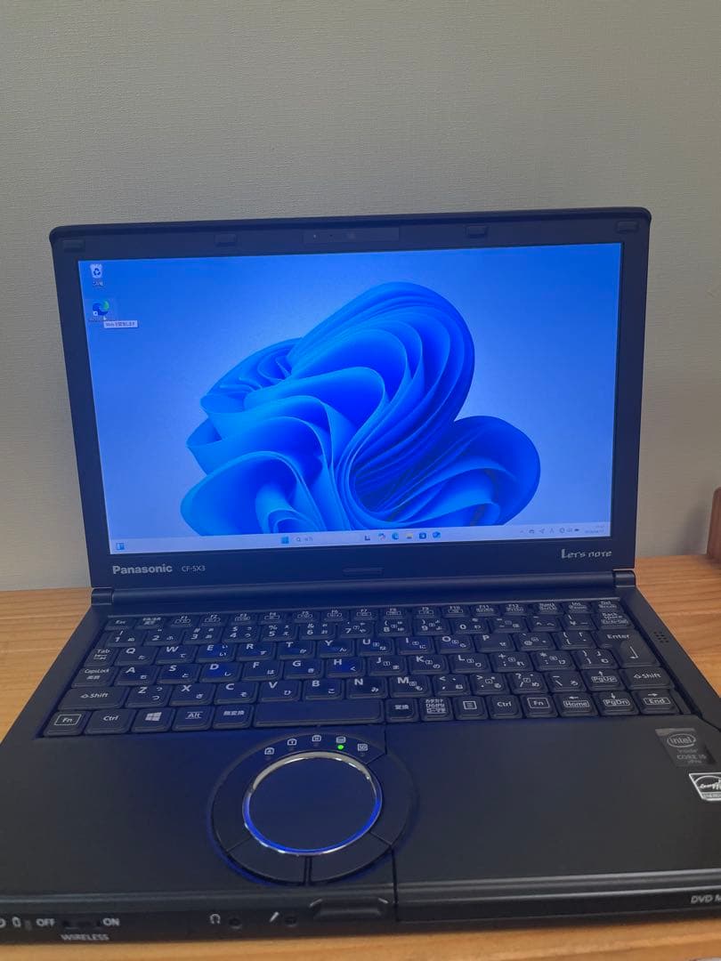 電源投入回数、使用時間少なめPanasonic CF-SX3￼