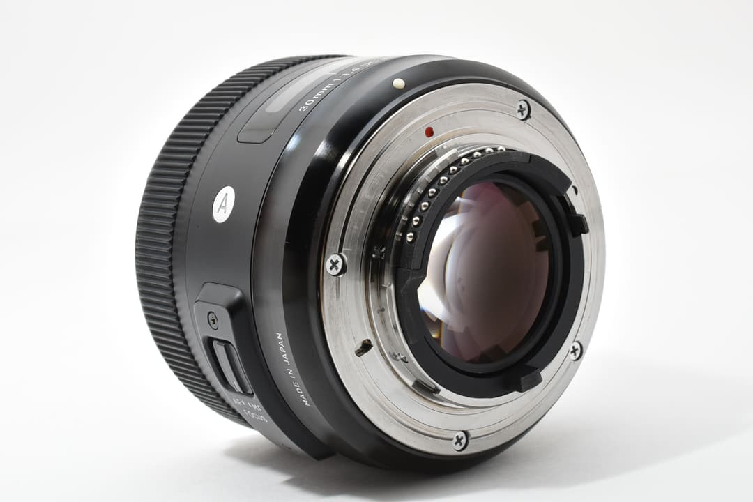 ■美品■ シグマ 30mm F1.4 DC HSM Art #C580