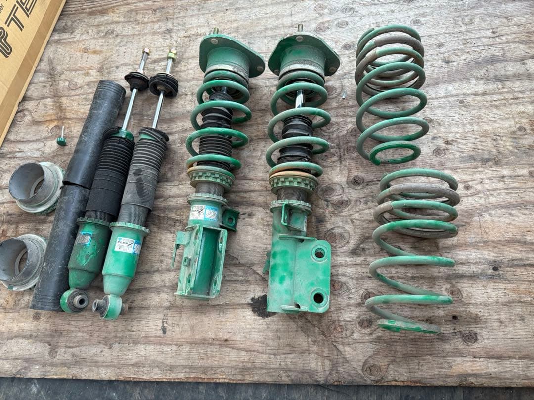 グラチャン 30プリウス 車高調 TEIN FLEXZ ジャンク品