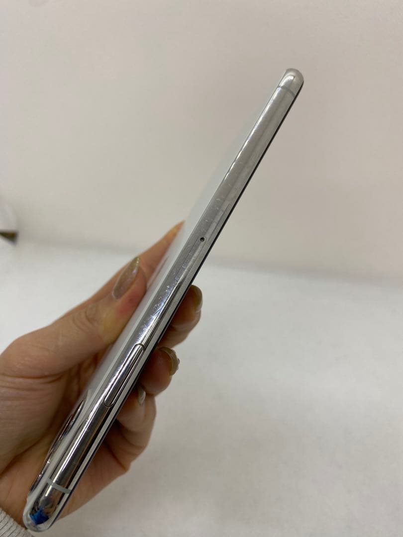 Iphone 11 Pro max 64GB Sim フリー　86083