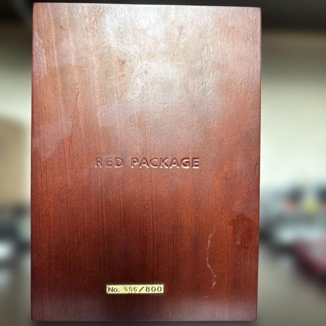 アディダス RED PACKAGE トラックトップコレクション