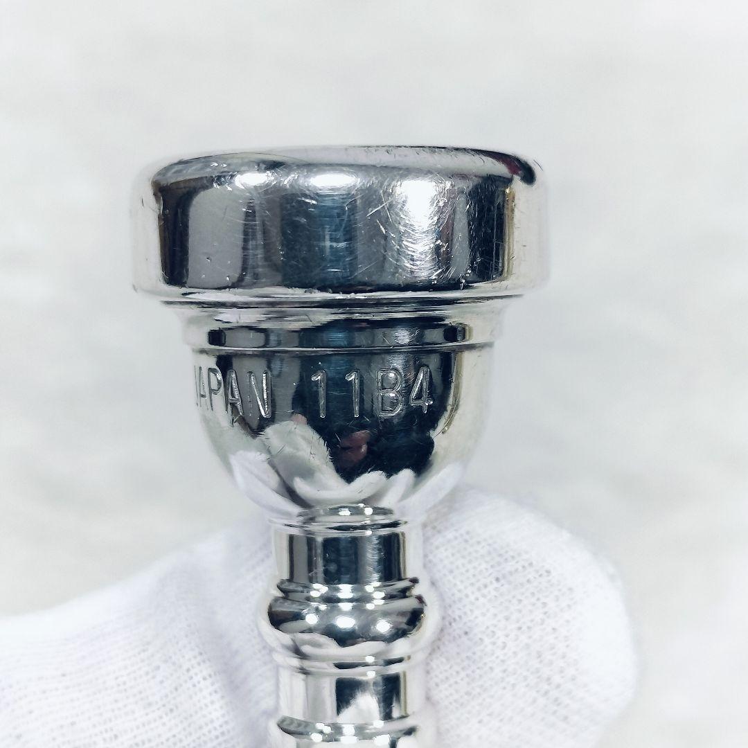 YAMAHA　YTR1335 　トランペット　マウスピース・専用ハードケース付き