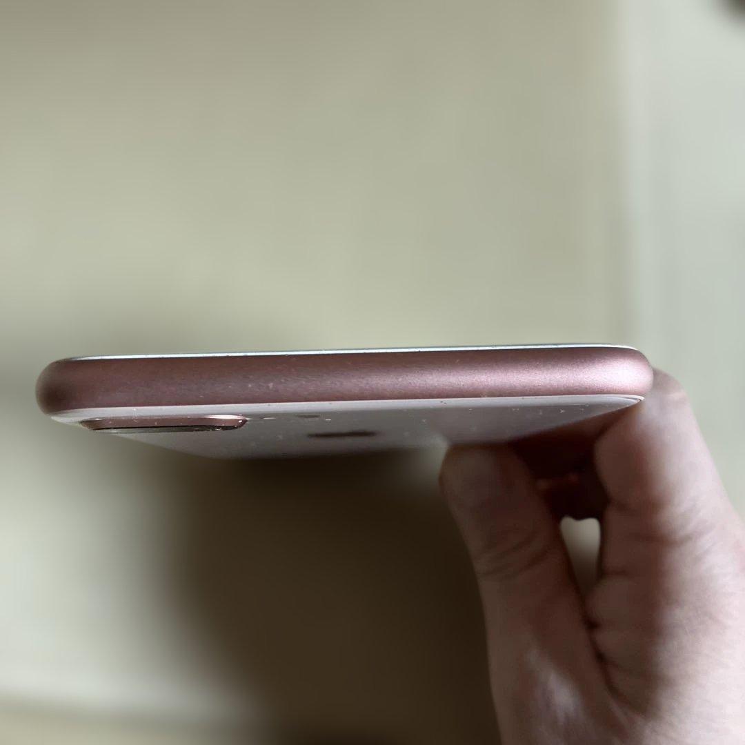 iPhone8Plus ゴールド　64GB バッテリー83%