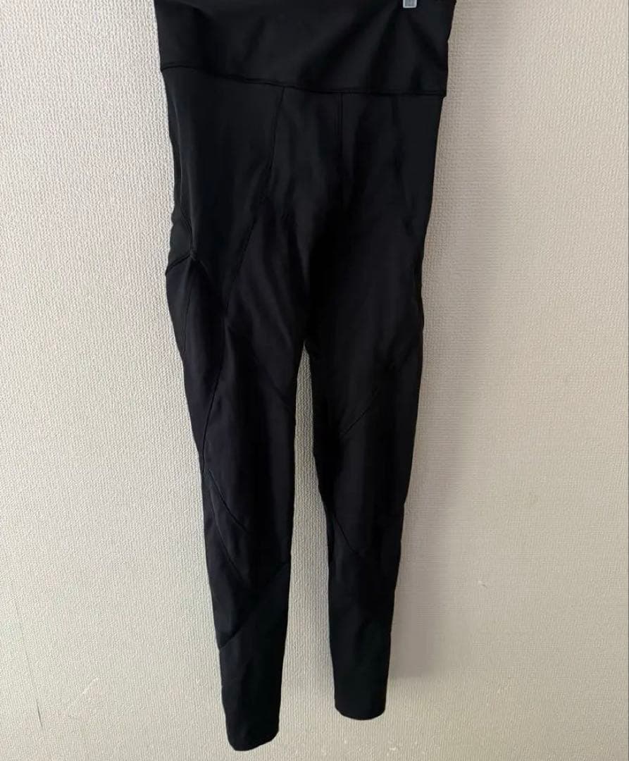 Lava ヨガウェア4点+水素水専用容器、ボトル、ストレッチボール