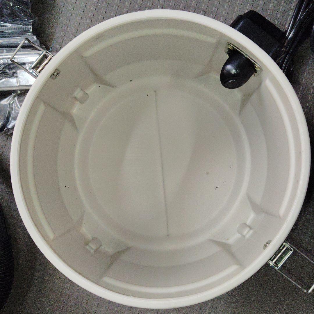 値下げ　ウェット&ドライ　バキュームクリーナー