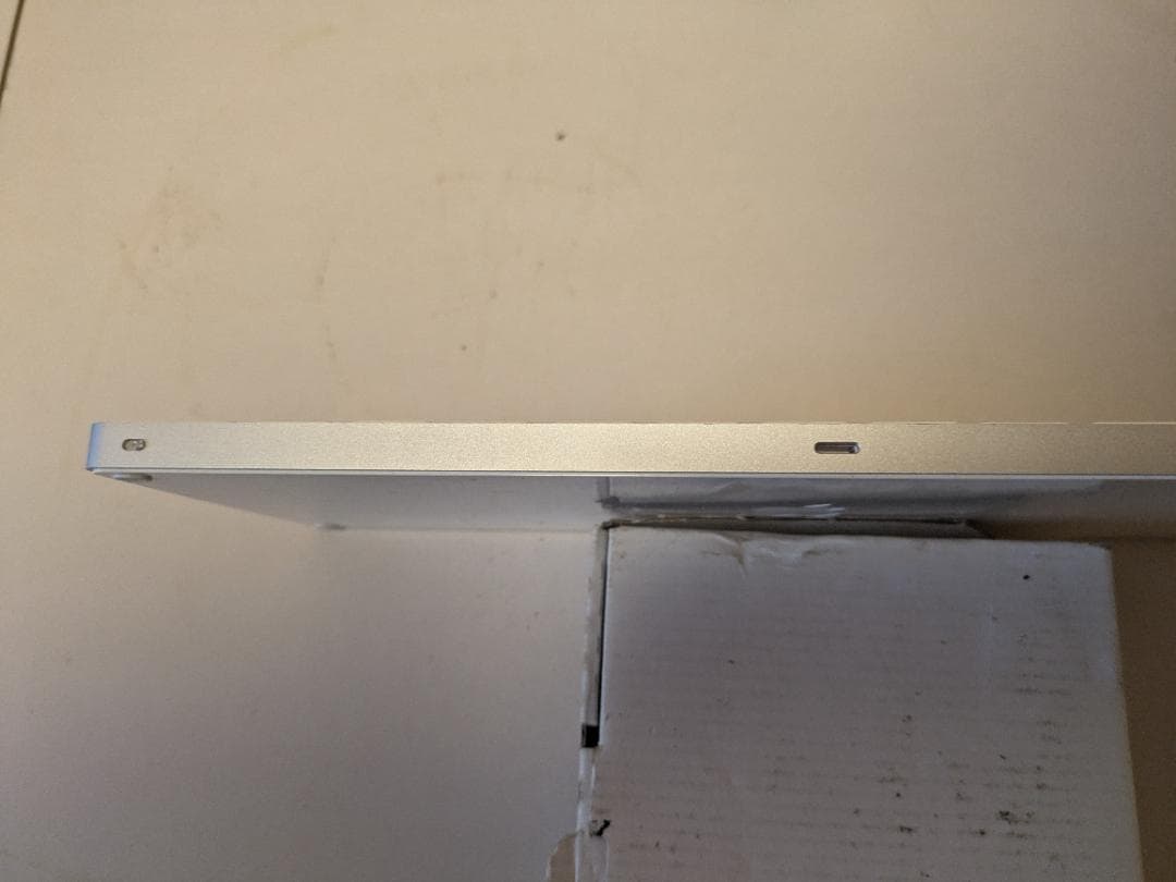 Apple Mac Pro (Late 2013) スペースグレー