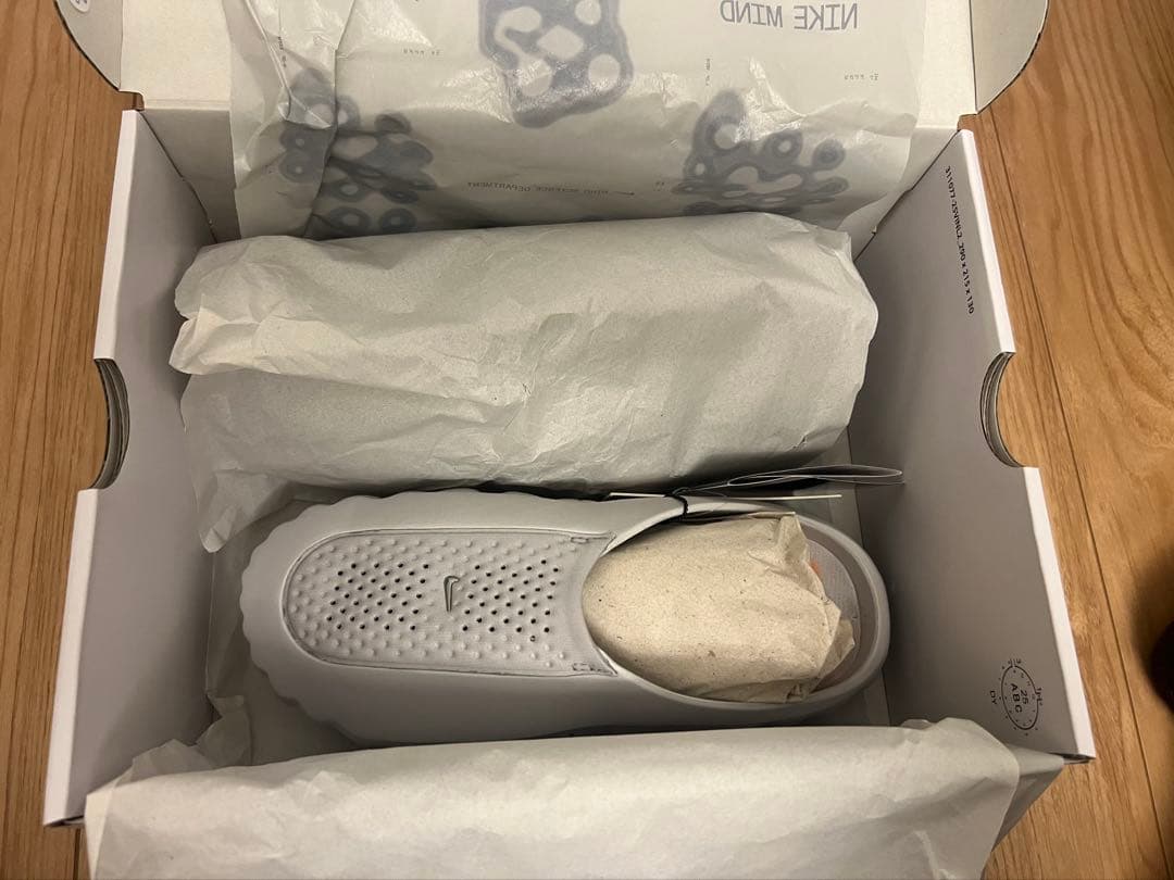 NIKE MIND 001 サンダル