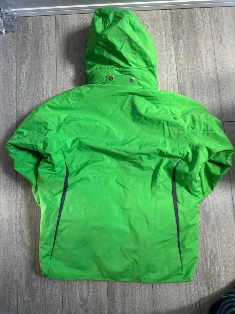 DESCENTE スキー　スノボーウェア　フード取り外し可　美品