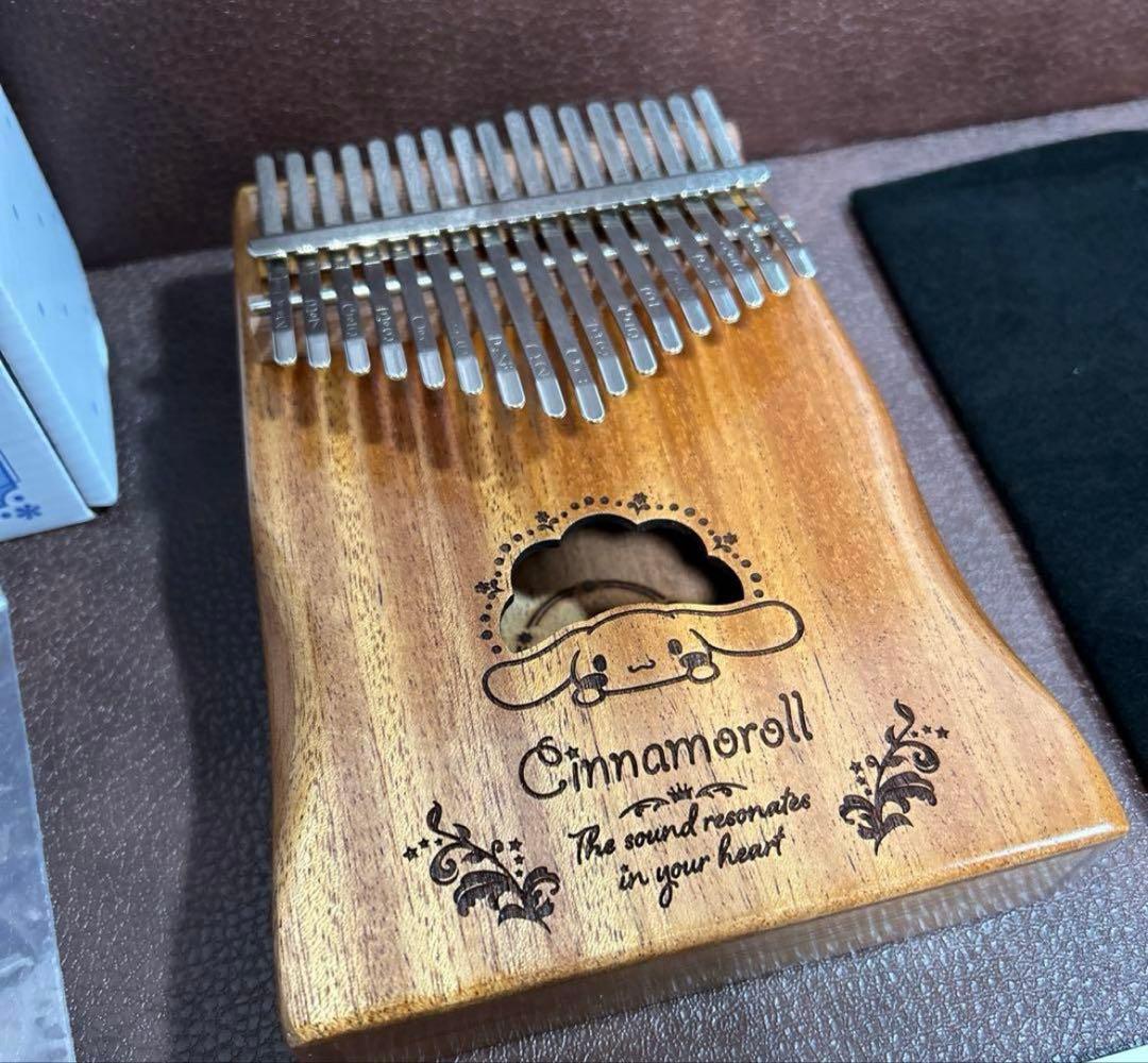 限定品 ONE TONE ワントーン サンリオコラボ シナモロール カリンバ