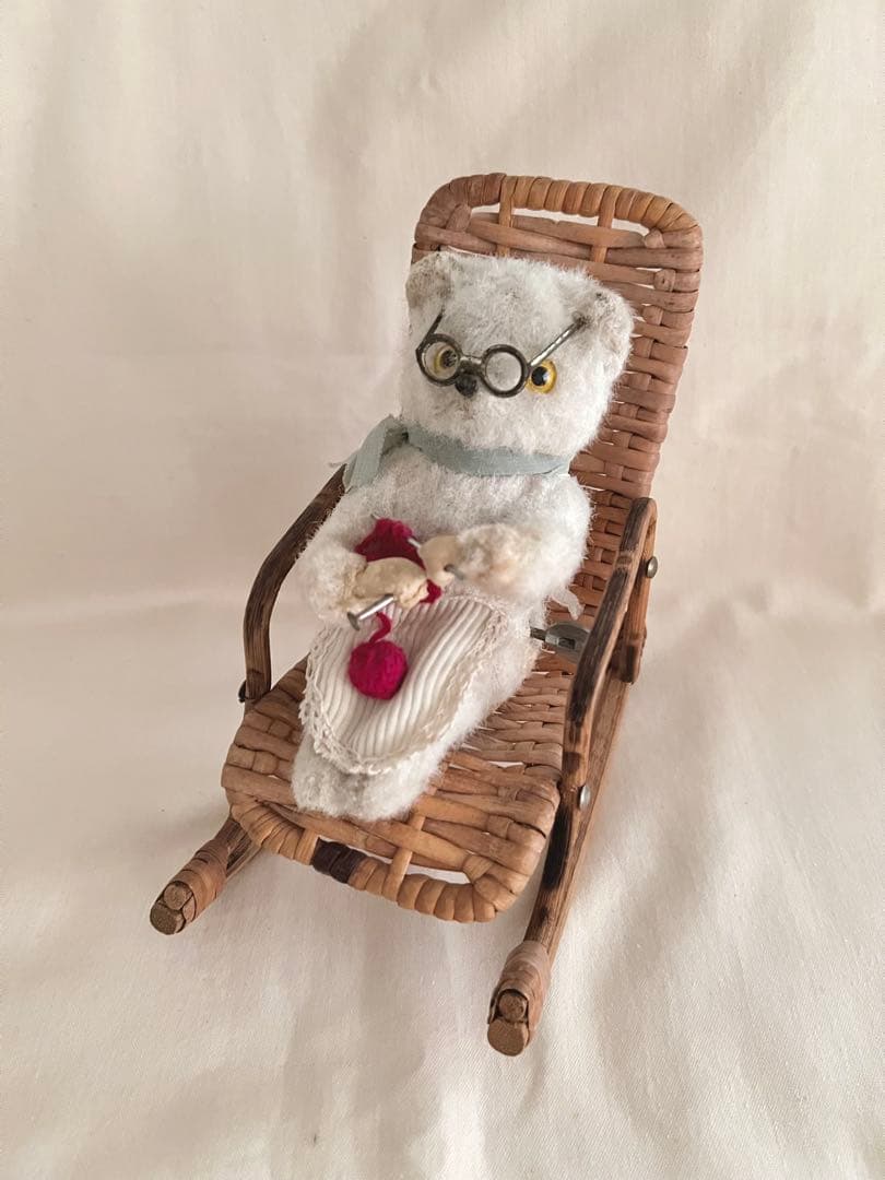 アンティーク　編み物ねこ　海外輸出用　里帰りっ子　ゼンマイ式