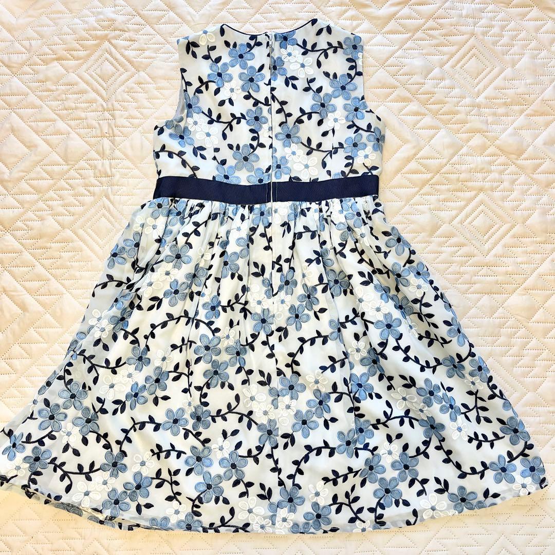 組曲　フォーマルドレス　ワンピース　花柄　刺繍　140