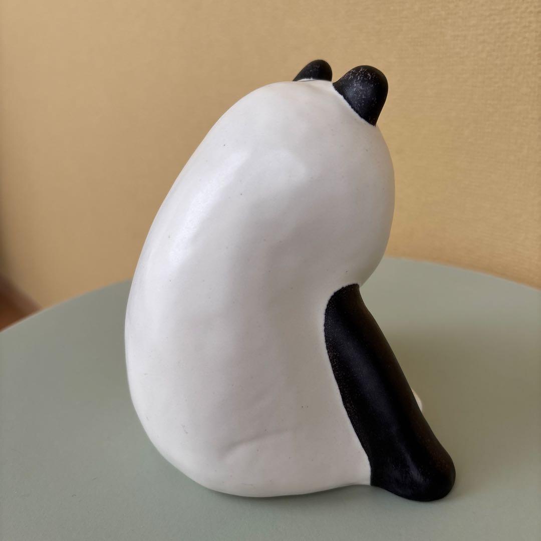 【未使用・保管品】Yonda? 新潮社 リサラーソン パンダの置物非売品