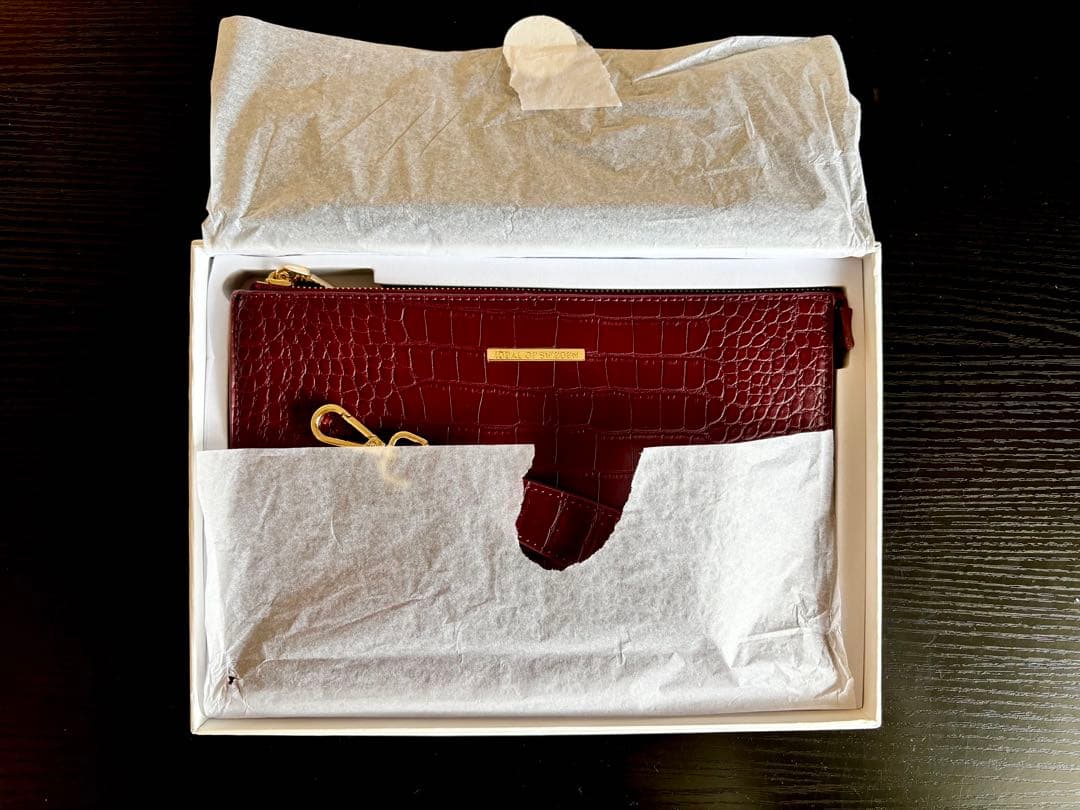 SET⭐︎ バーガンディ クラッチバッグ & iPhone15Pro ケース