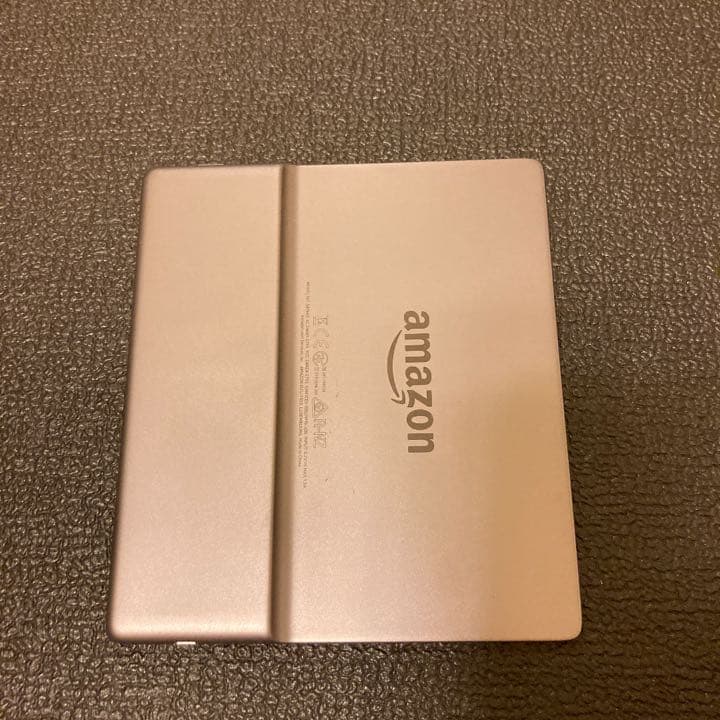 Kindle oasis 10世代 8gb 広告有り