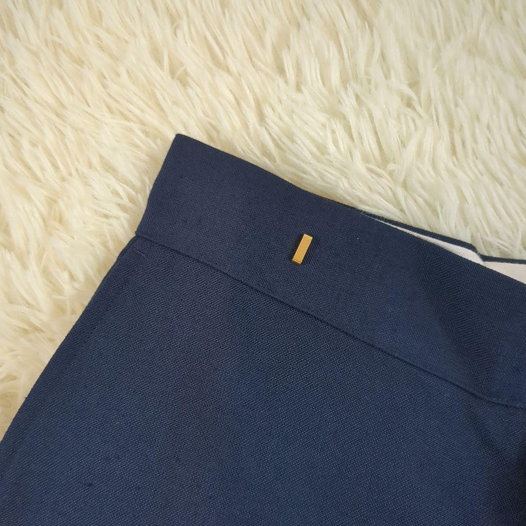 タグ付き★MADISON　BLUE　マディソンブルー　フレアショートパンツ　紺