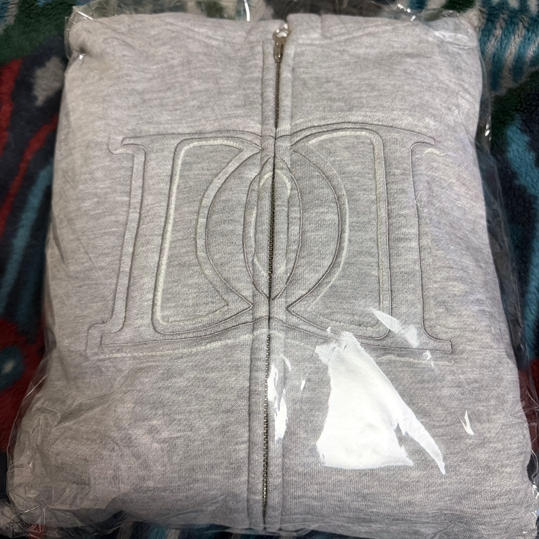 Darich ダーリッチ　アップリケDDロゴパーカー　GRY グレー