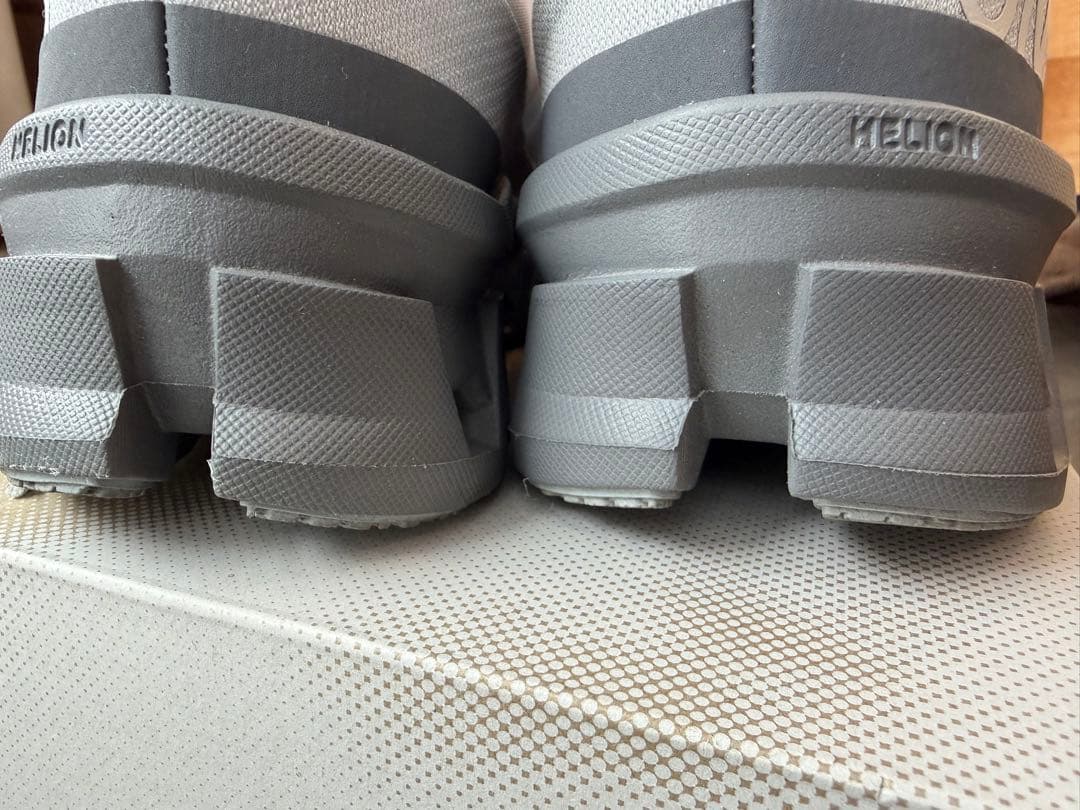 On Cloudmonster 2 ペールグレー　25.0センチ