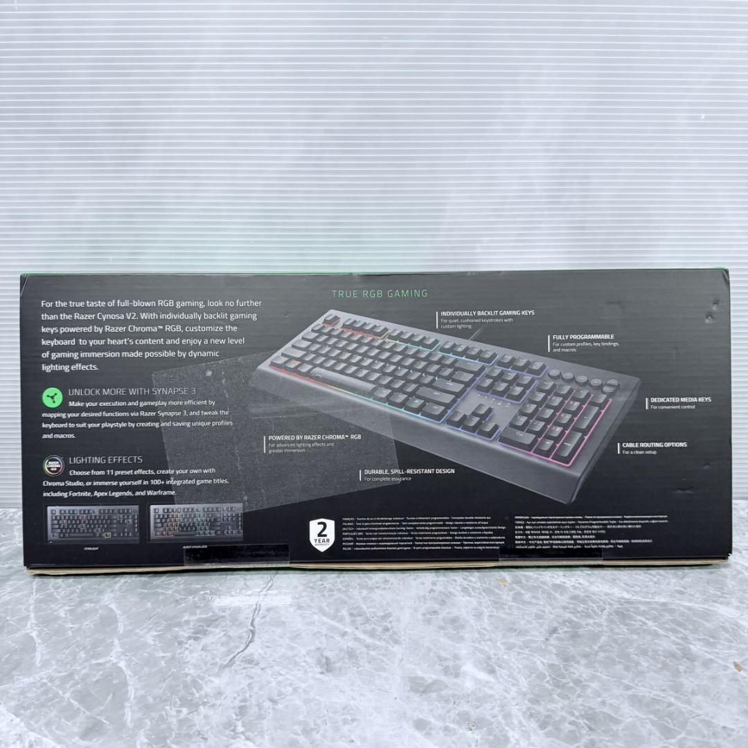 【未開封】Razer Cynosa V2　ゲーミングキーボード　英語US配列