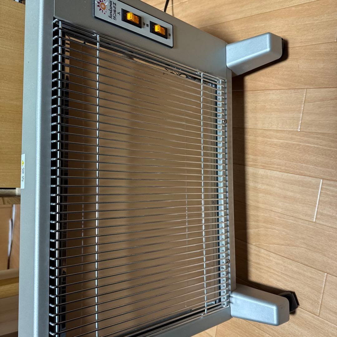 ゆ*ん様 サンルミエ e800ls 電気ヒーター 2段階切替 約60cm x 4