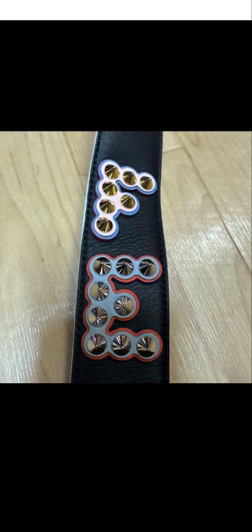 FENDIストラップショルダー　スタッズ　美品