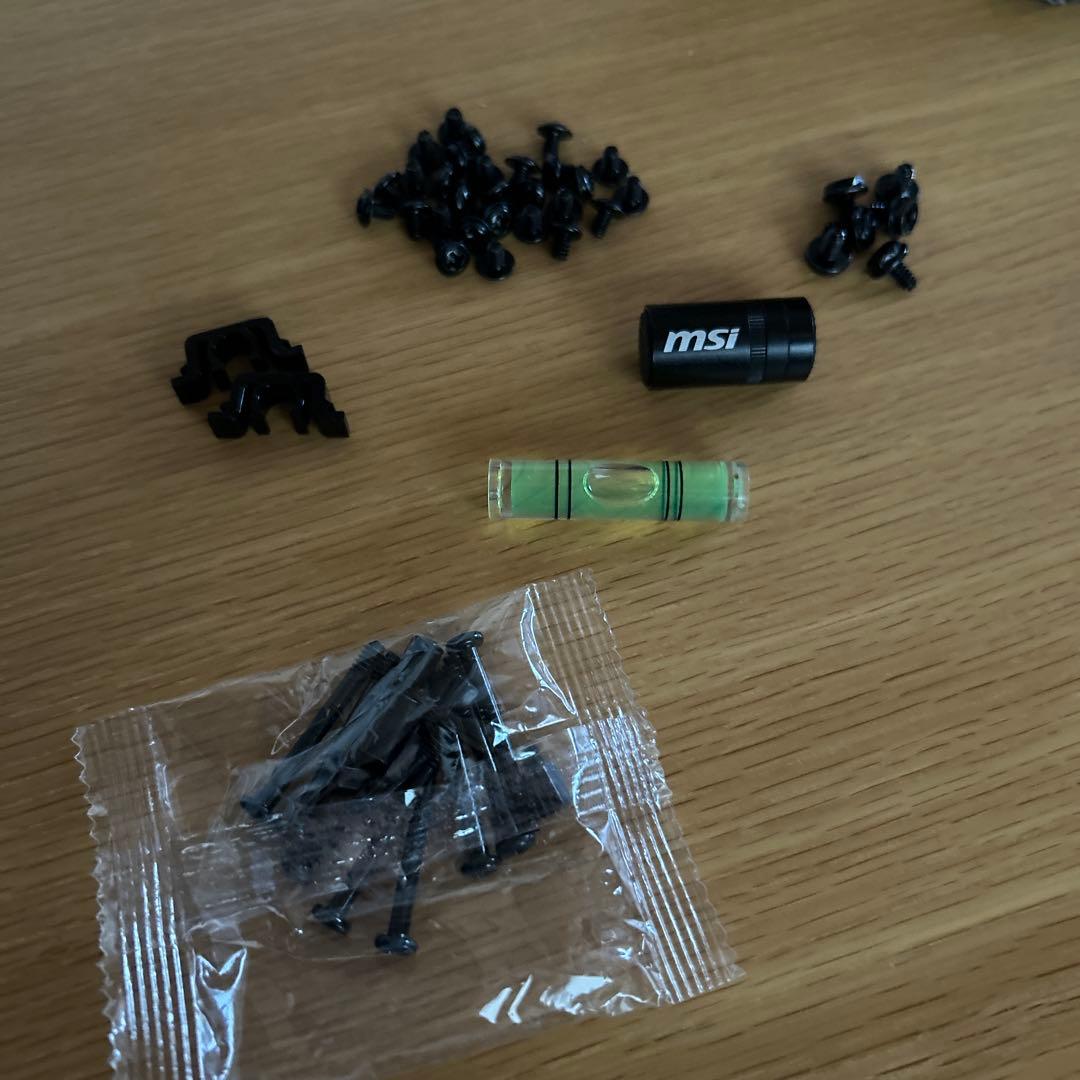 【新品】MSI MAG PANO M100R PZ ARGBファン4基搭載