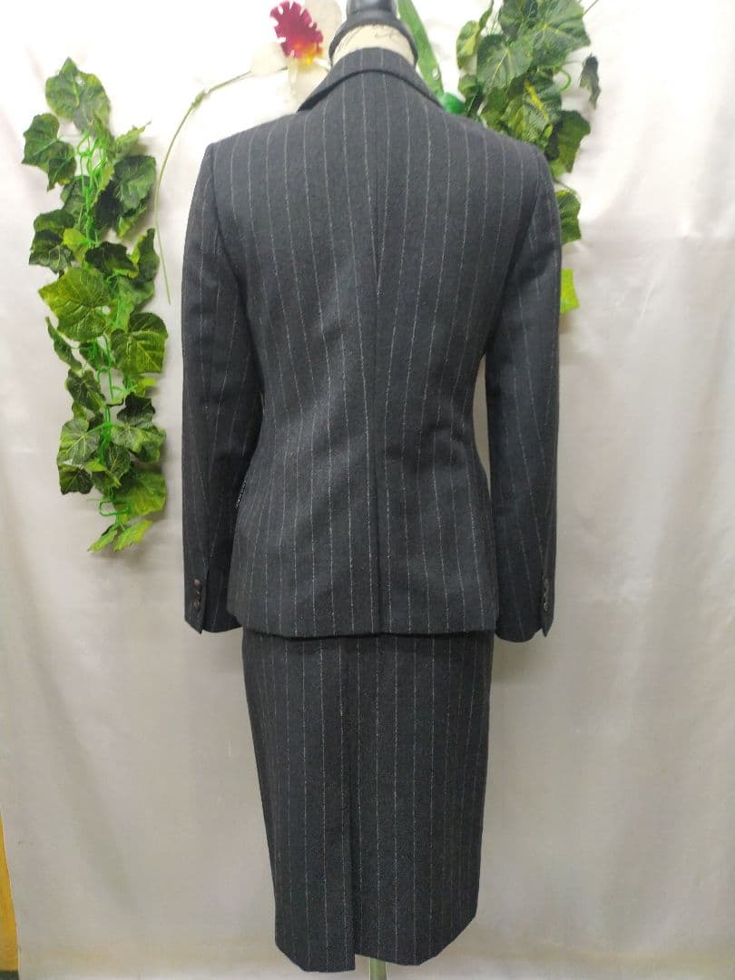 新品未使用 アクアスキュータム スーツ UK8 7号 フラノストライプ