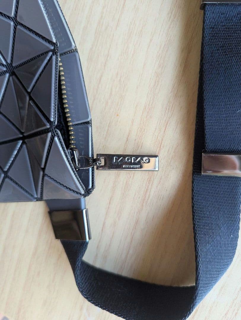 バオバオ イッセイミヤケ ボディバッグ