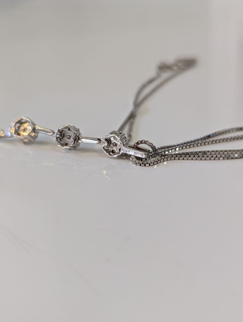 ダイヤモンドネックレス◇K18WG◇0.5◇トリロジー