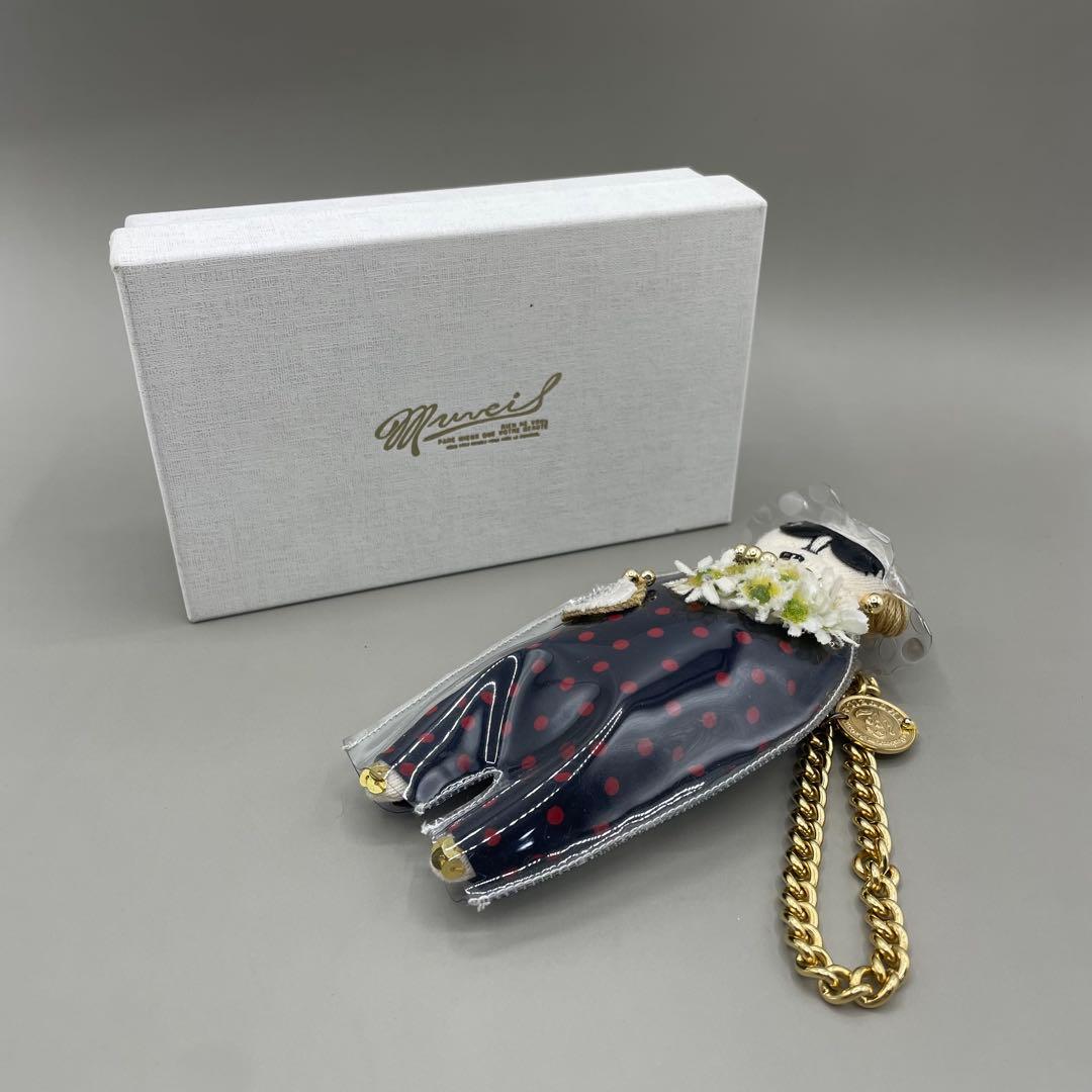 未使用級　ミュベール　MUVEIL グランマチャーム　キーホルダー　ブローチ