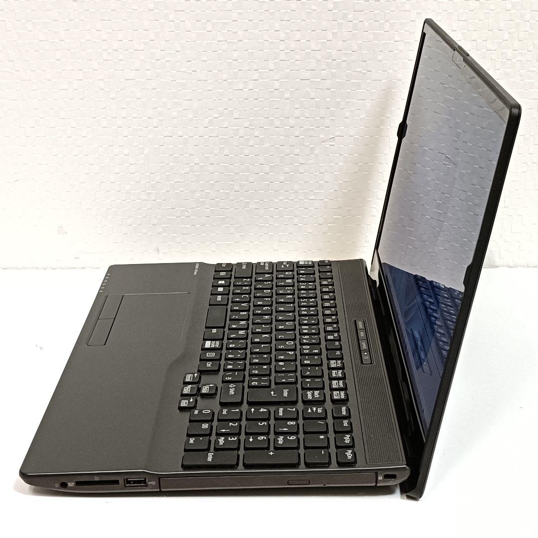2022年製 富士通 Windows11 SSD 15.6型 ノートパソコン