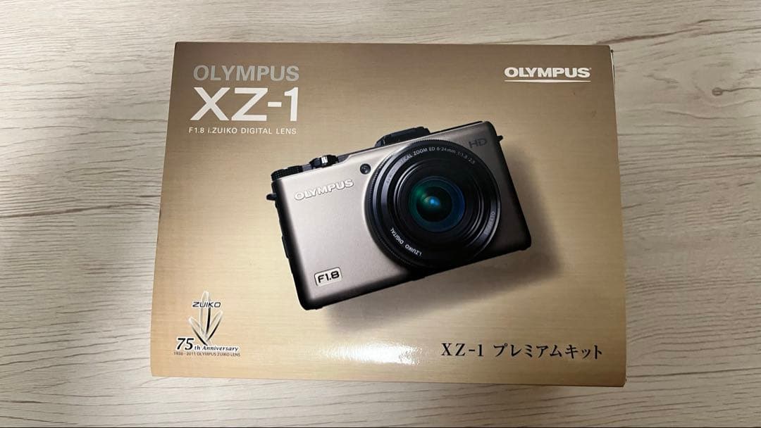 OLYMPUS デジタルカメラ XZ-1 プレミアムキット