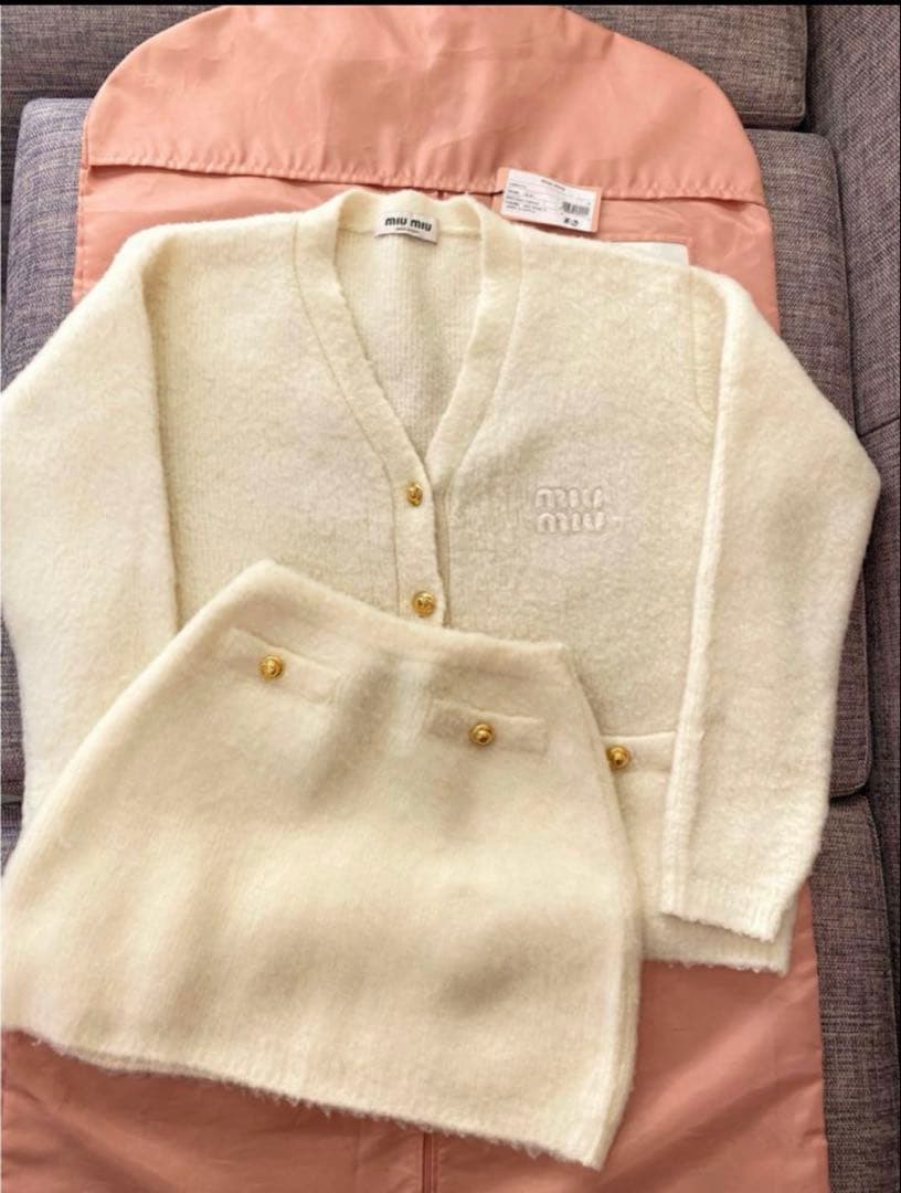 専用　ミュウミュウのスカート