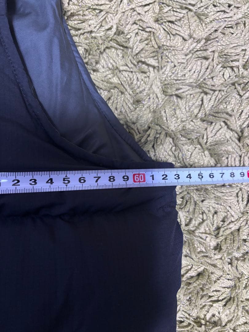 ブラックダウンベスト