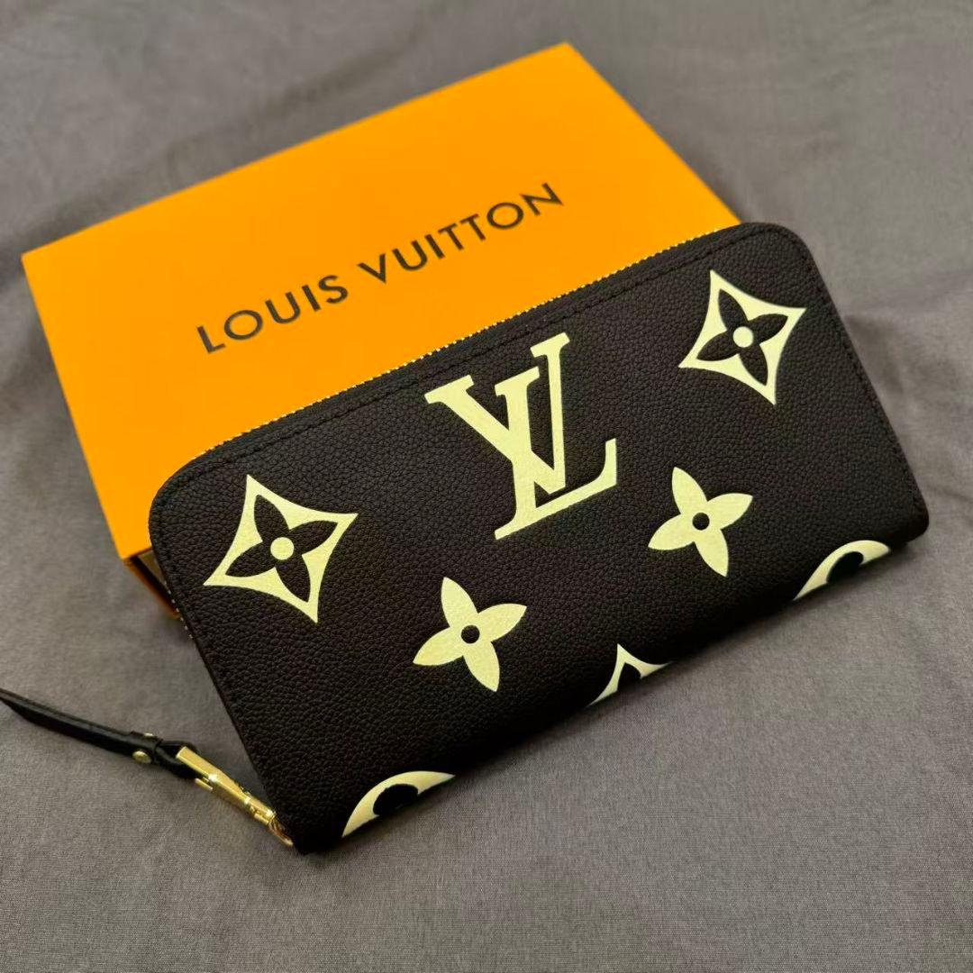 早い者勝ち！ ジッピーウォレット ラウンドファスナー長財布 黒